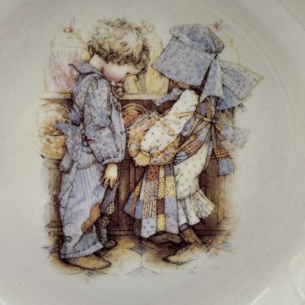 Holly‎ Hobbie Blue Boy Girl Stoneware Plate Decorative Wall Hanging Vintage